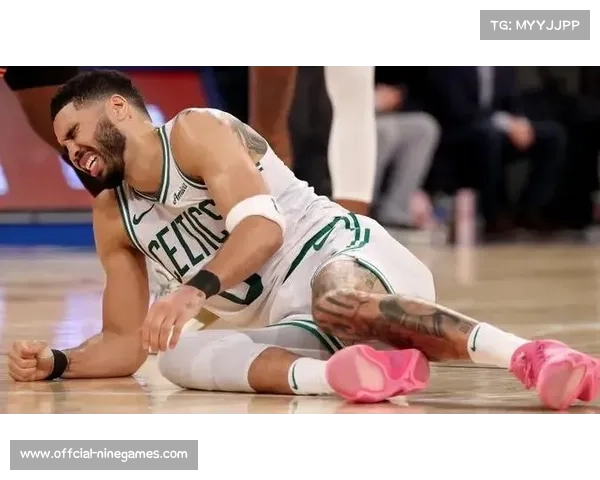 塔图姆因右脚跟腱手术,本赛季尚未出战